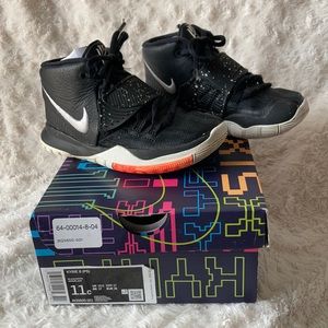 Nike Kyrie 6  youth black sneakers size 11